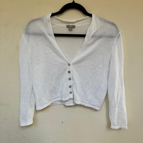 J. Jill White Linen cropped cardigan with mother of pearl buttons - Picture 2 of 8